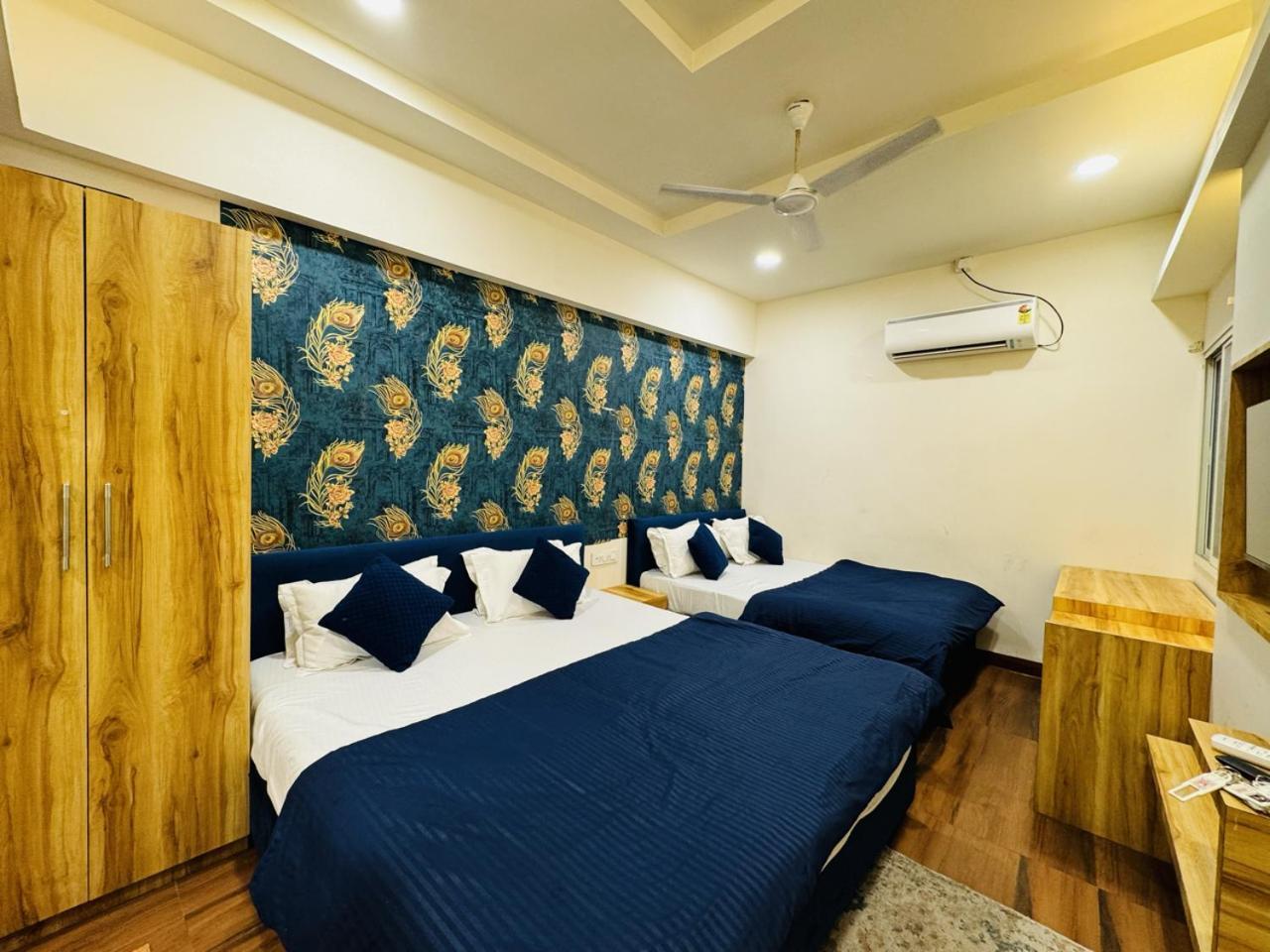 Hotel Shree Mahakal Krapa Ujjain Zewnętrze zdjęcie